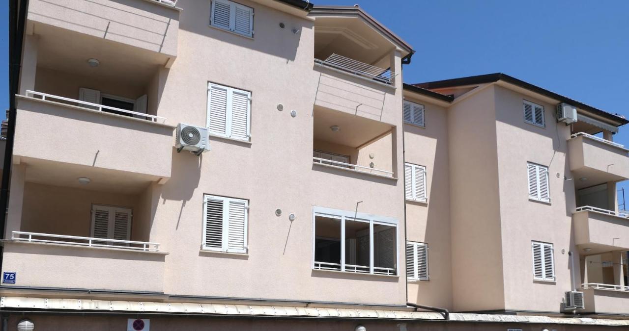 Apartment Leida 1 Medulin Exterior foto